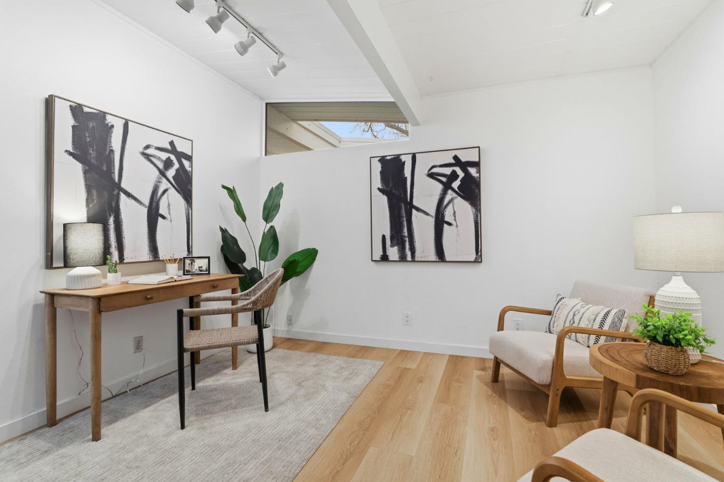 Detail Gallery Image 20 of 36 For 6179 Shadygrove Dr, Cupertino,  CA 95014 - 4 Beds | 2 Baths