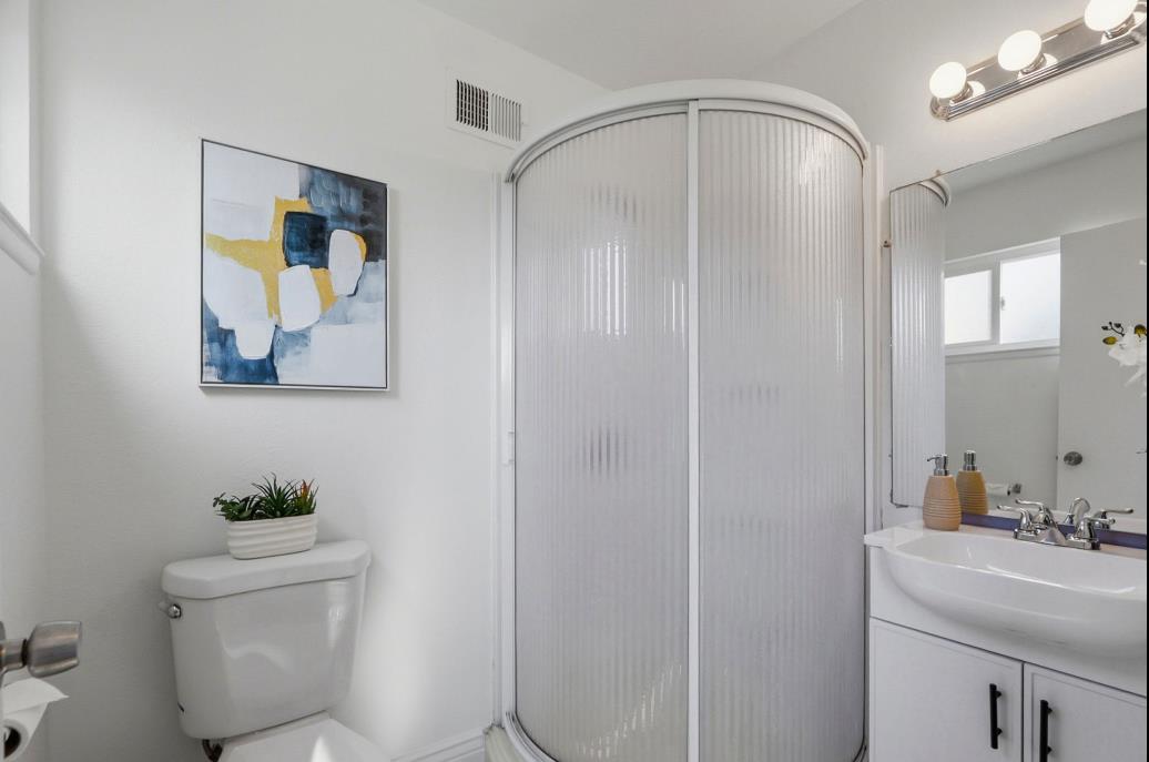 Detail Gallery Image 10 of 21 For 2344 Pacheco, San Jose,  CA 95133 - 3 Beds | 2 Baths