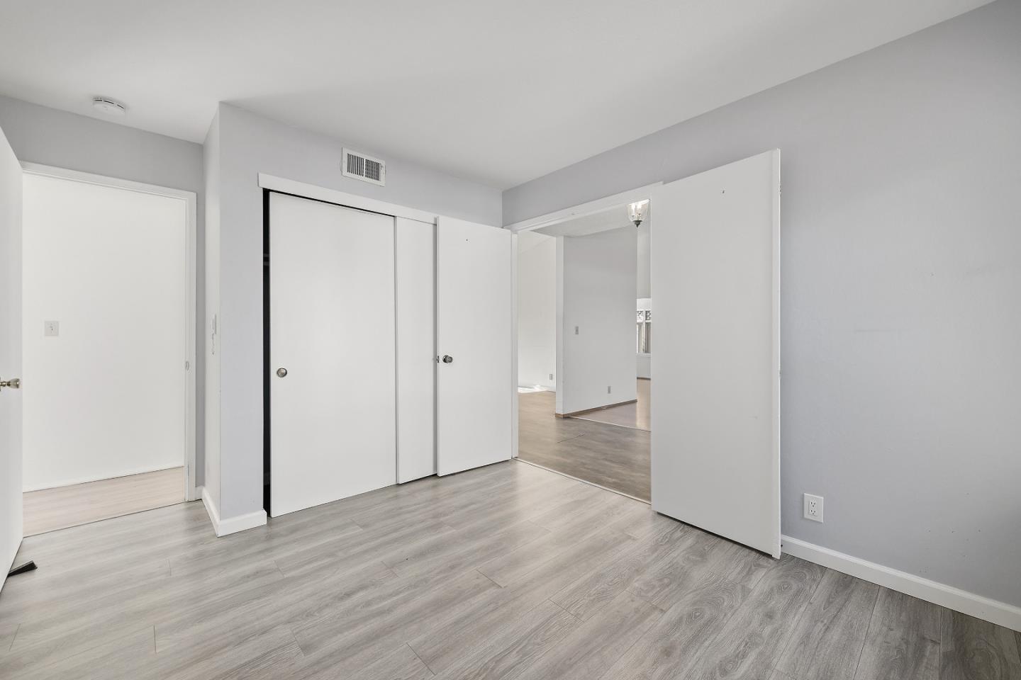 Detail Gallery Image 17 of 30 For 690 Albion Dr, San Jose,  CA 95136 - 4 Beds | 2 Baths