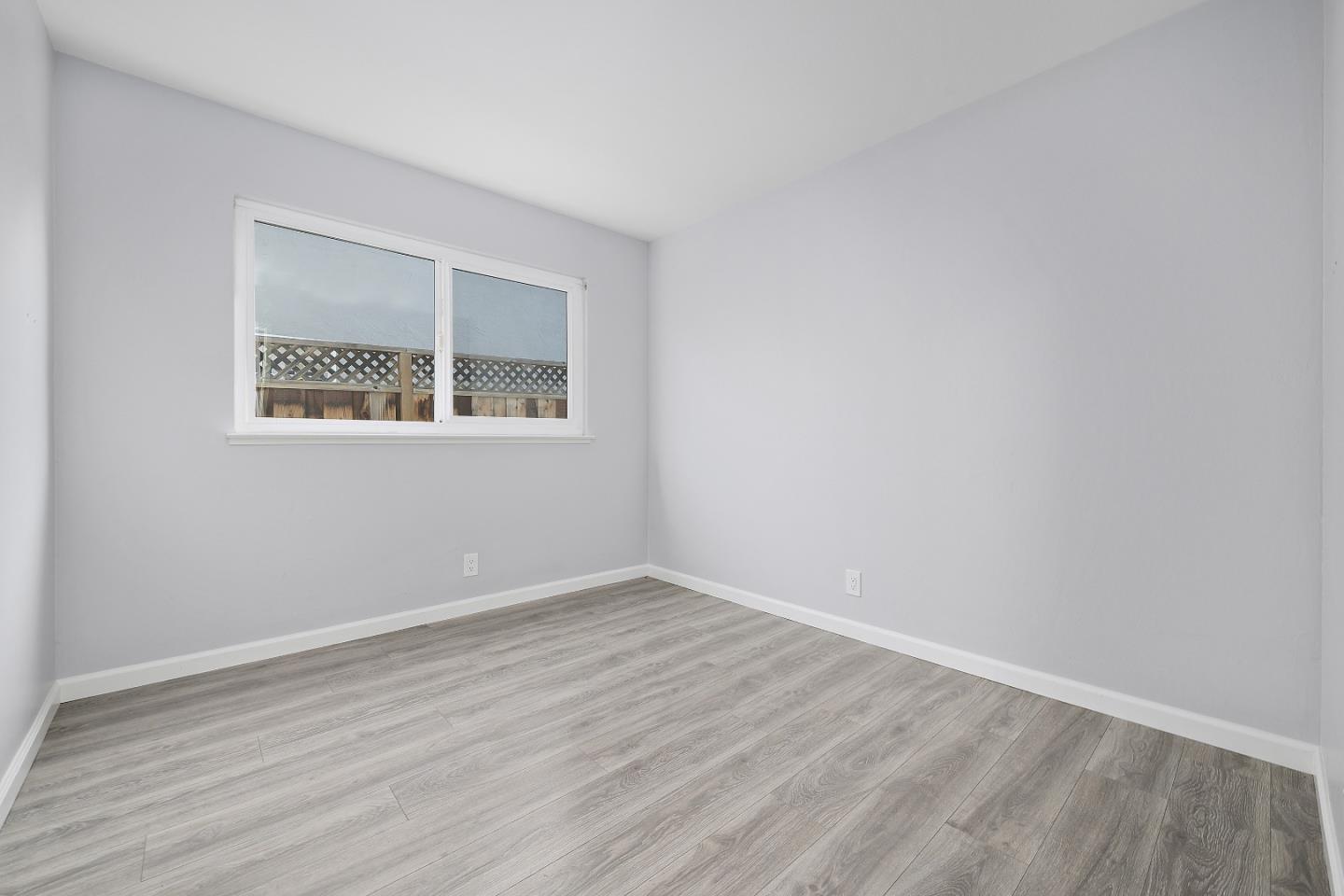 Detail Gallery Image 19 of 30 For 690 Albion Dr, San Jose,  CA 95136 - 4 Beds | 2 Baths