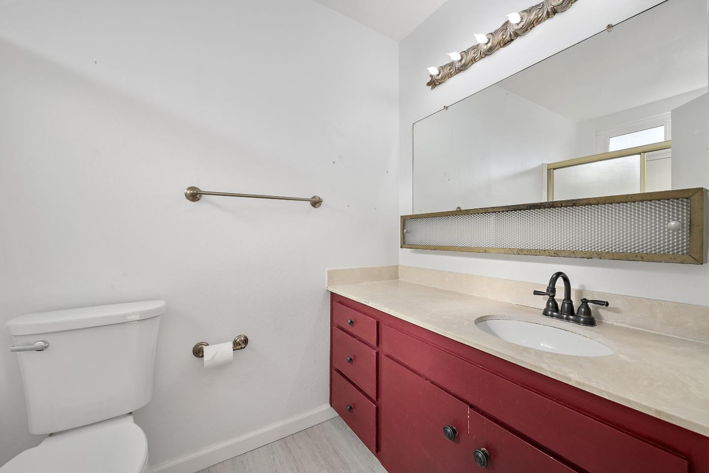 Detail Gallery Image 22 of 30 For 690 Albion Dr, San Jose,  CA 95136 - 4 Beds | 2 Baths