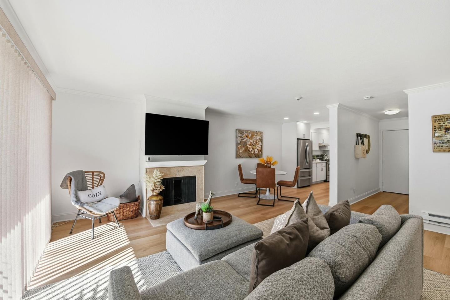 Photo #4: ML82032636 Listing: Photo #4