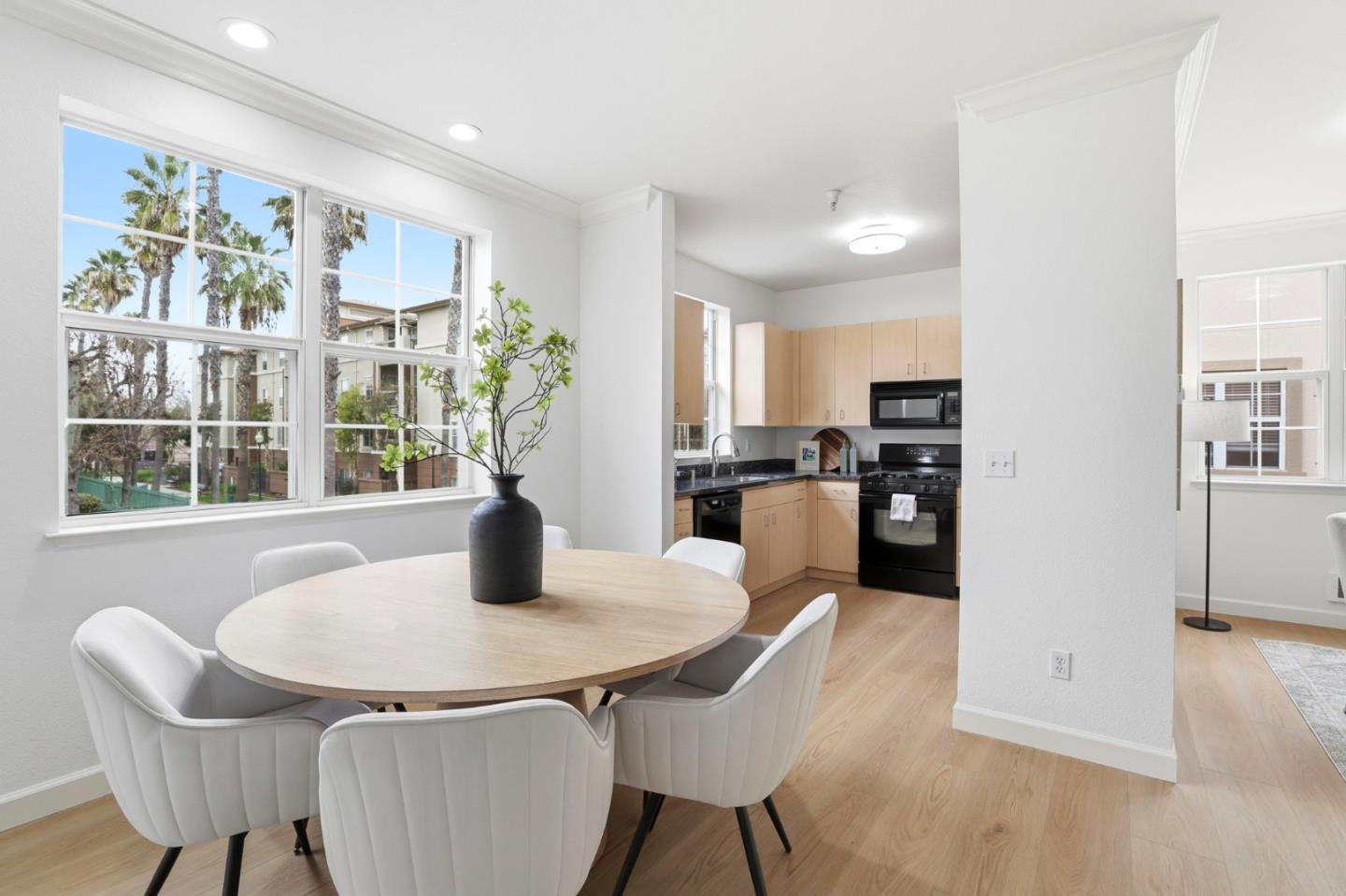 Photo #8: ML82032638 Listing: Photo #8