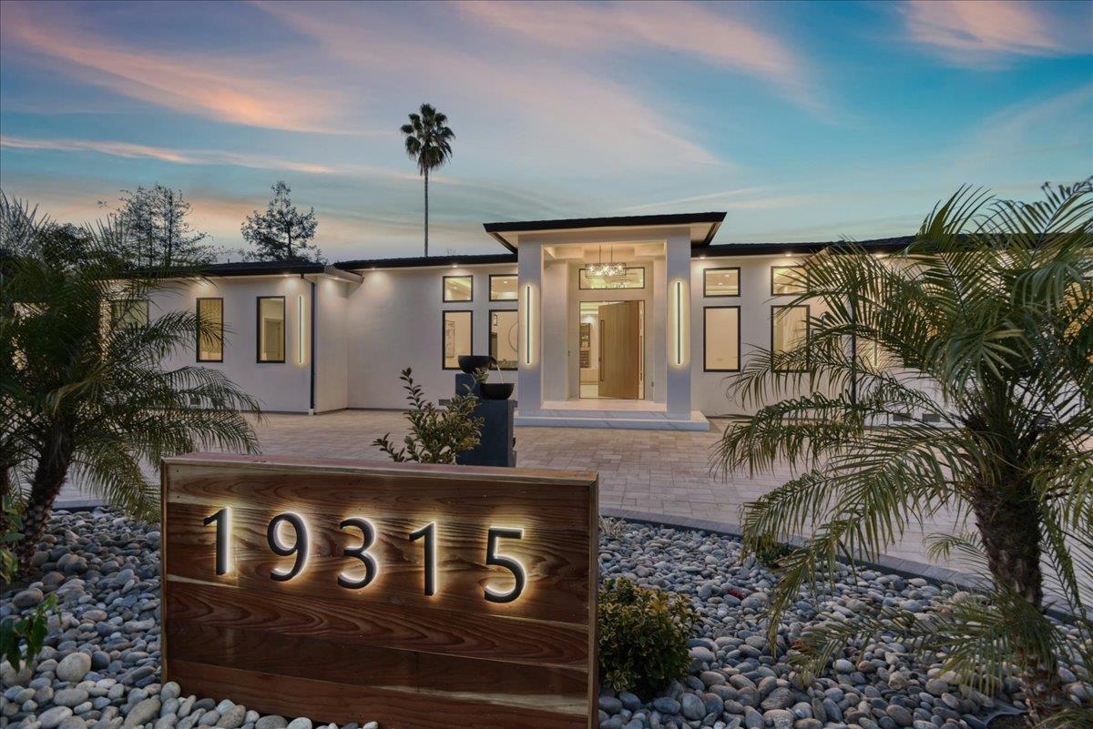 Front Image Thumbnail for ML82032639