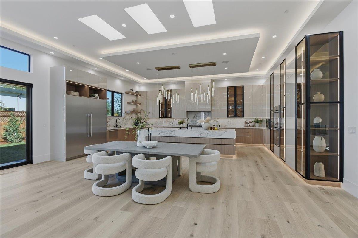 Detail Gallery Image 15 of 53 For 19315 San Marcos Rd, Saratoga,  CA 95070 - 5 Beds | 5/1 Baths