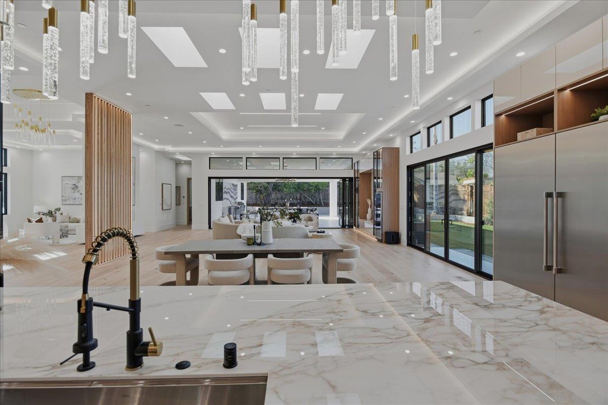 Detail Gallery Image 18 of 53 For 19315 San Marcos Rd, Saratoga,  CA 95070 - 5 Beds | 5/1 Baths