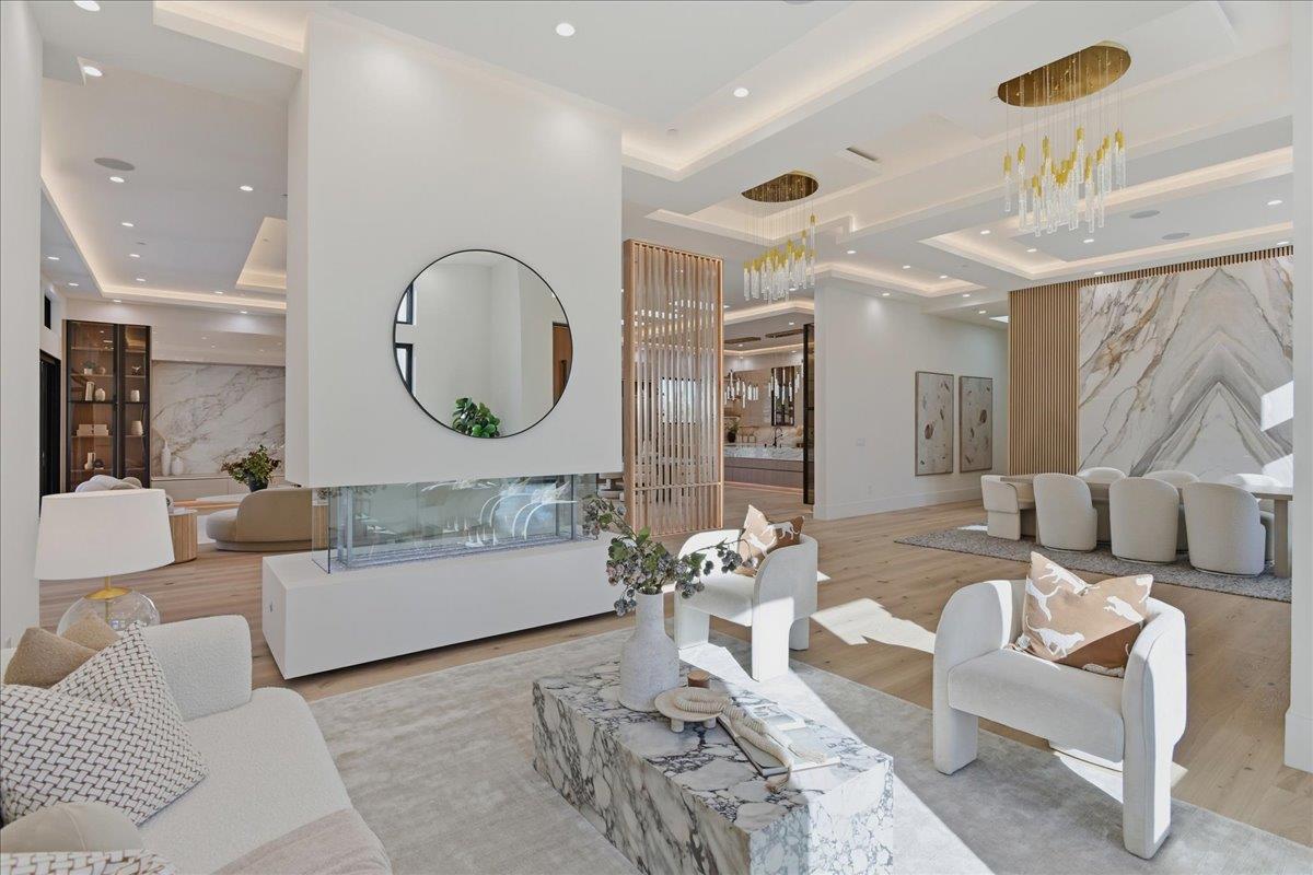 Detail Gallery Image 4 of 53 For 19315 San Marcos Rd, Saratoga,  CA 95070 - 5 Beds | 5/1 Baths