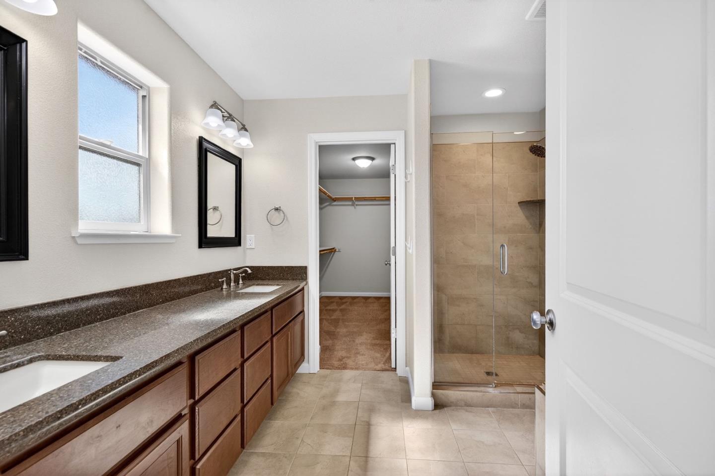 Detail Gallery Image 25 of 57 For 301 Slate Ave, Hollister,  CA 95023 - 4 Beds | 2/1 Baths