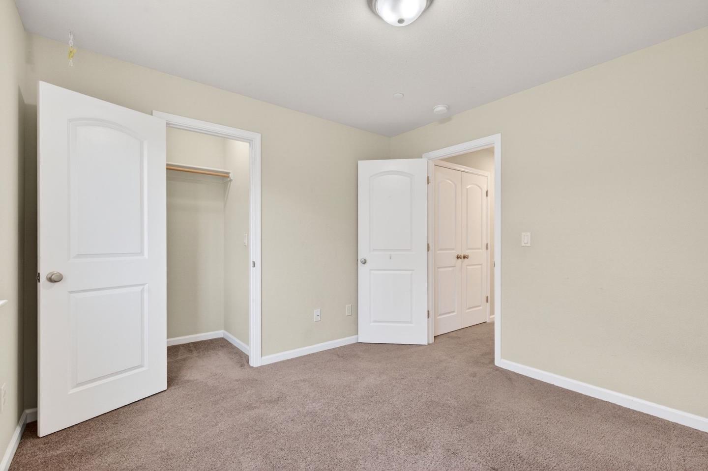 Detail Gallery Image 32 of 57 For 301 Slate Ave, Hollister,  CA 95023 - 4 Beds | 2/1 Baths