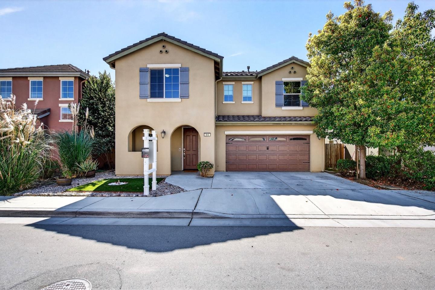 Detail Gallery Image 53 of 57 For 301 Slate Ave, Hollister,  CA 95023 - 4 Beds | 2/1 Baths