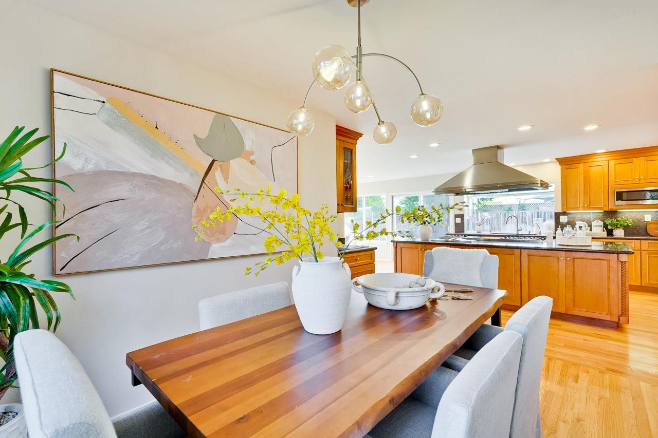 Detail Gallery Image 16 of 53 For 20044 Wheaton Dr, Cupertino,  CA 95014 - 4 Beds | 2 Baths