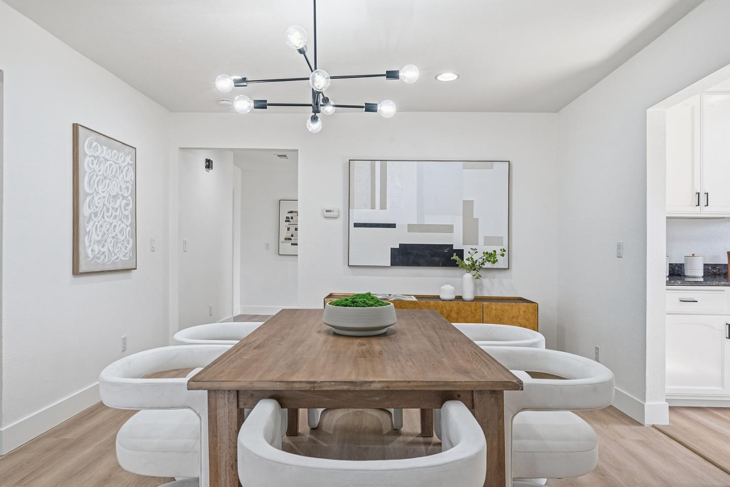 Detail Gallery Image 11 of 47 For 2370 Ralmar Ave, East Palo Alto,  CA 94303 - 4 Beds | 3 Baths