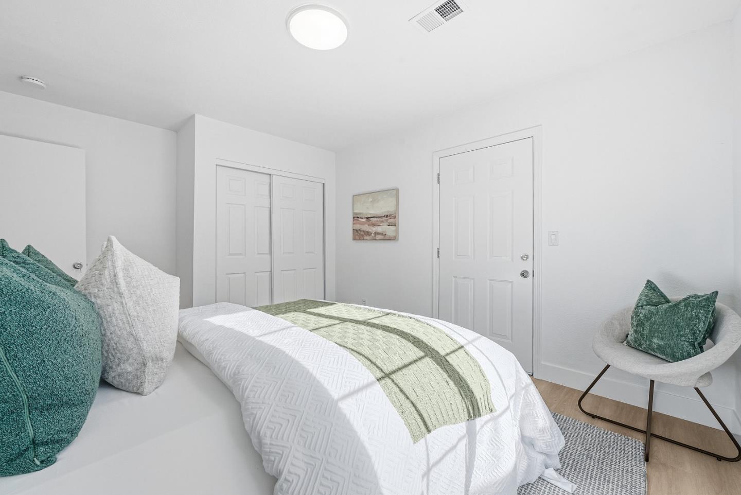 Detail Gallery Image 29 of 47 For 2370 Ralmar Ave, East Palo Alto,  CA 94303 - 4 Beds | 3 Baths