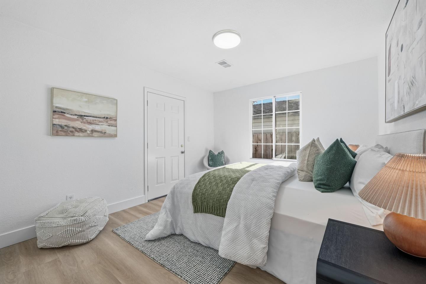 Detail Gallery Image 30 of 47 For 2370 Ralmar Ave, East Palo Alto,  CA 94303 - 4 Beds | 3 Baths