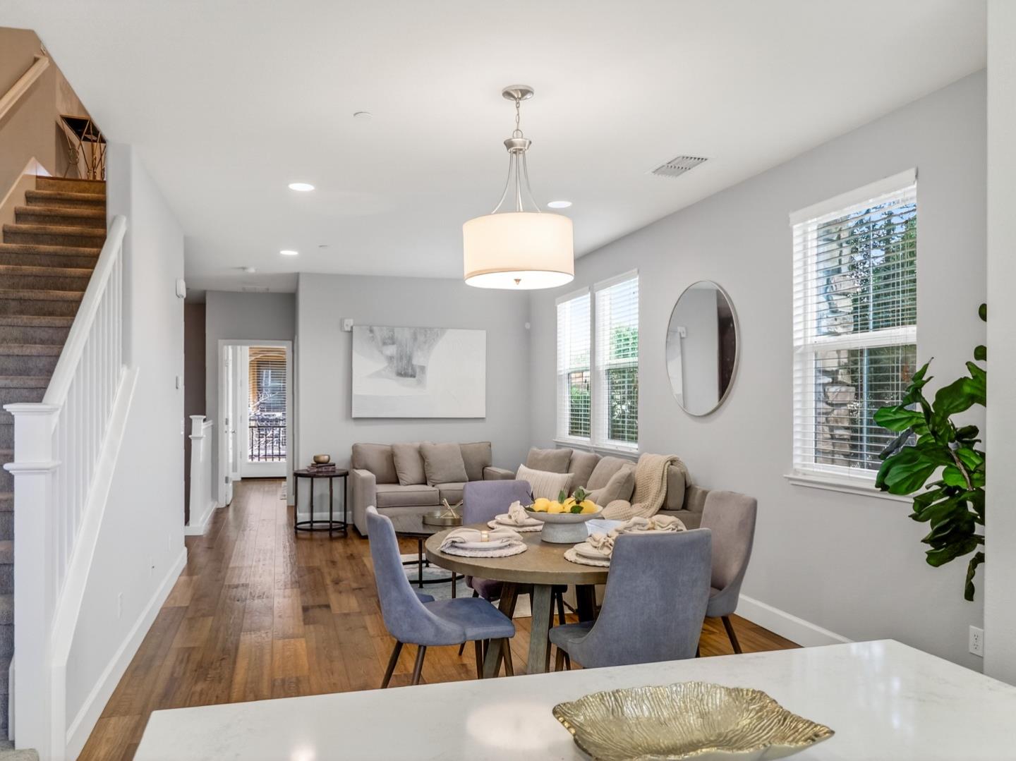 Photo #21: ML82032649 Listing: Photo #21