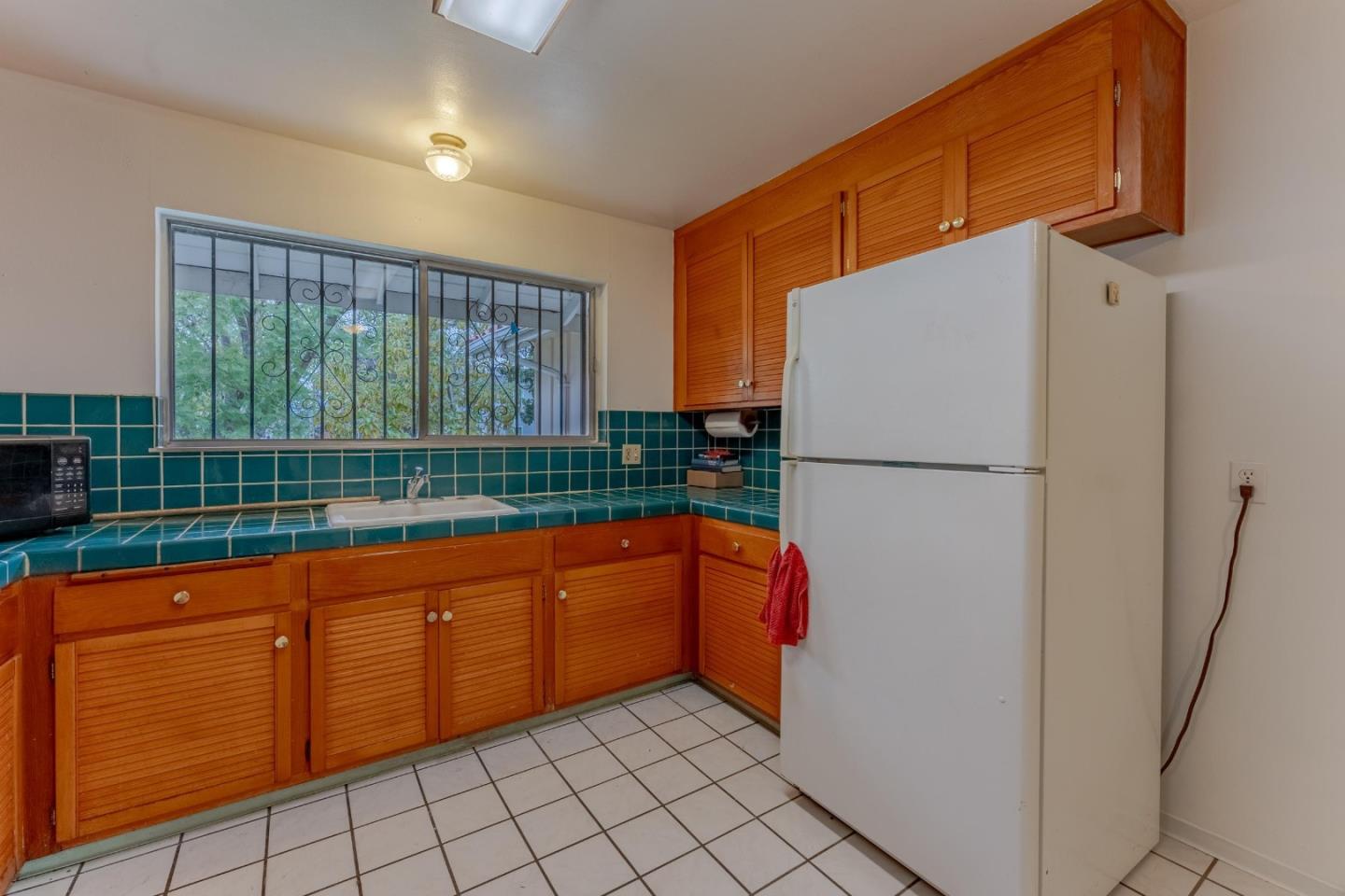 Detail Gallery Image 10 of 28 For 1246 Karl St, San Jose,  CA 95122 - 3 Beds | 2 Baths