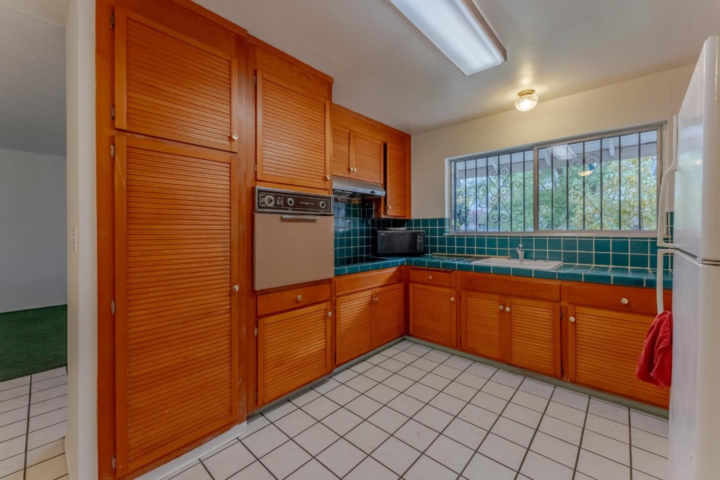 Detail Gallery Image 11 of 28 For 1246 Karl St, San Jose,  CA 95122 - 3 Beds | 2 Baths