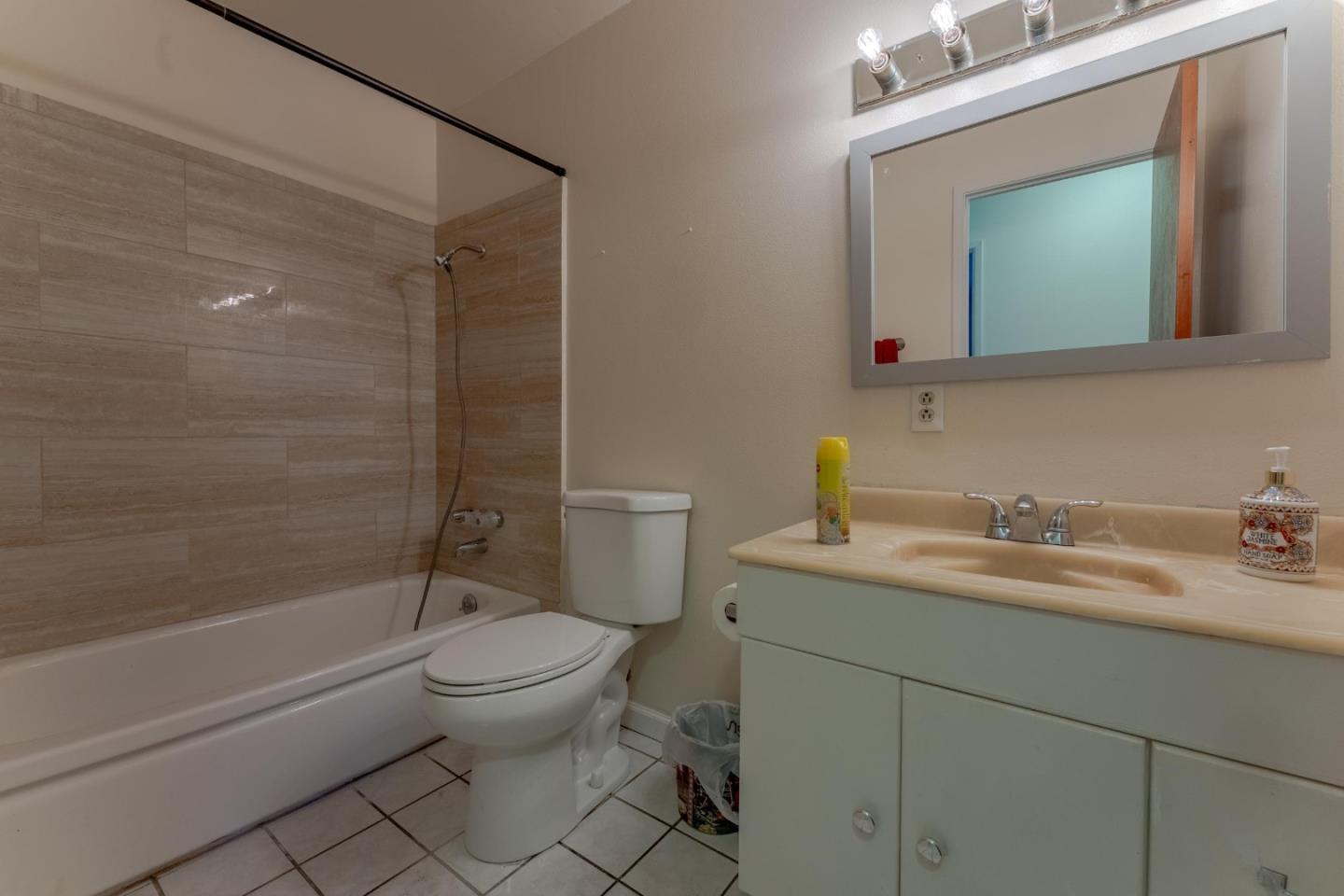 Detail Gallery Image 16 of 28 For 1246 Karl St, San Jose,  CA 95122 - 3 Beds | 2 Baths