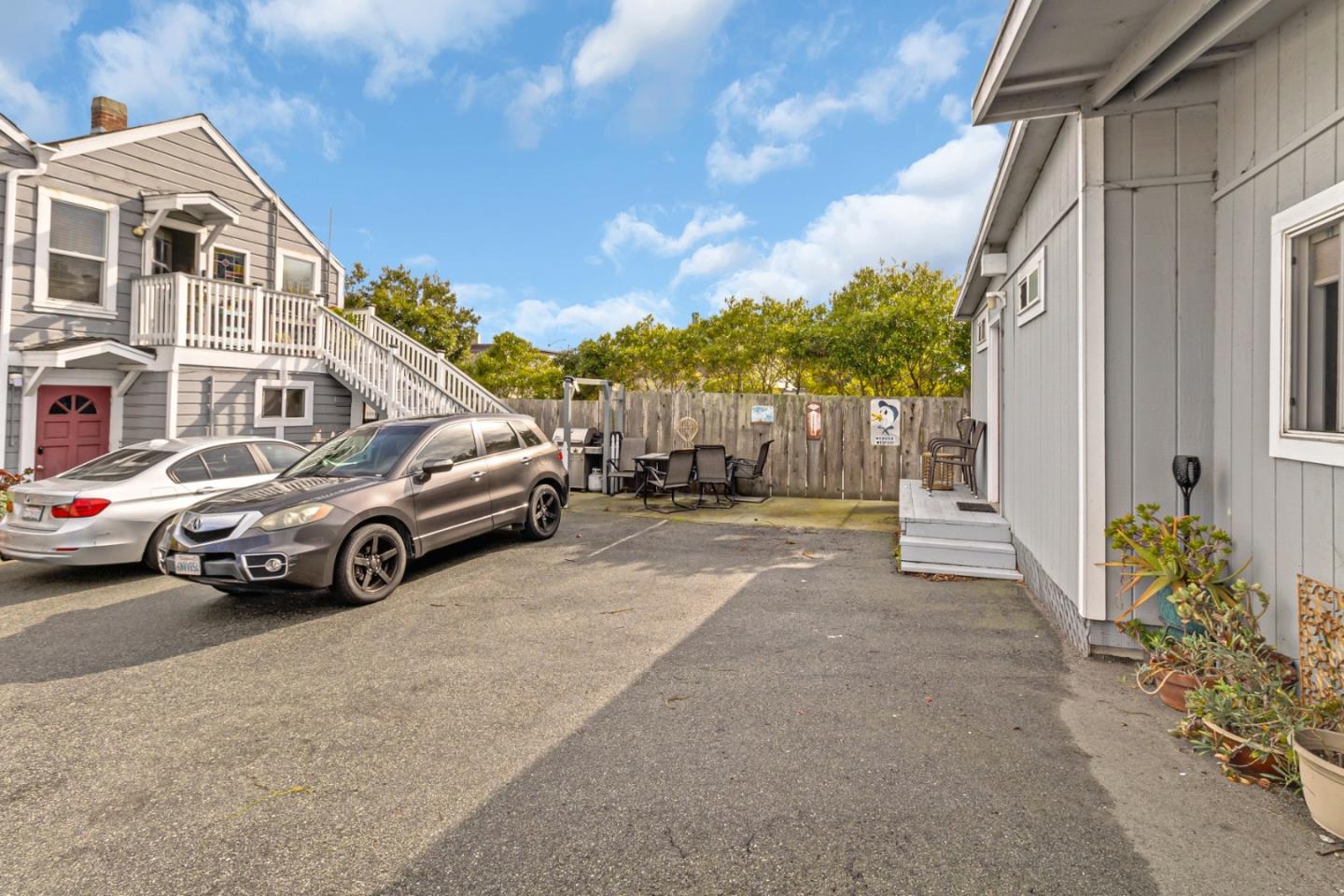 Detail Gallery Image 15 of 47 For 883 Lighthouse Ave, Monterey,  CA 93940 - – Beds | – Baths