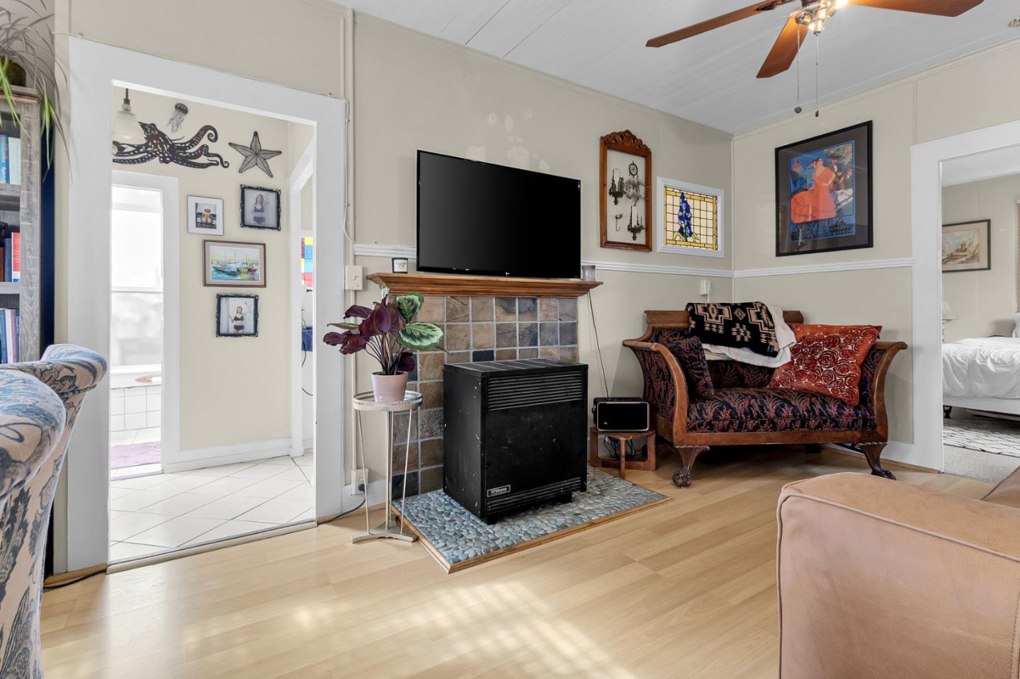 Detail Gallery Image 23 of 47 For 883 Lighthouse Ave, Monterey,  CA 93940 - – Beds | – Baths