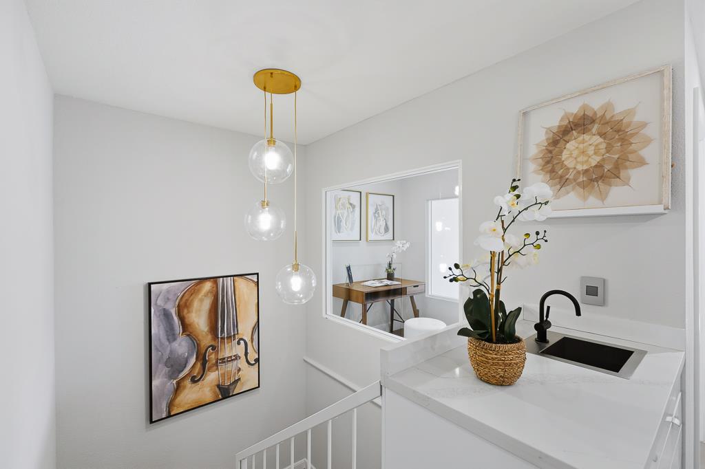 Detail Gallery Image 22 of 61 For 14648 Placida Ct, Saratoga,  CA 95070 - 3 Beds | 2/1 Baths