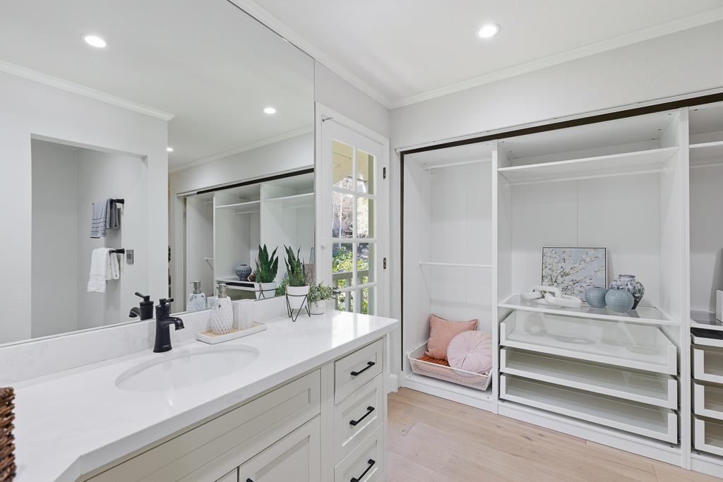 Detail Gallery Image 31 of 61 For 14648 Placida Ct, Saratoga,  CA 95070 - 3 Beds | 2/1 Baths