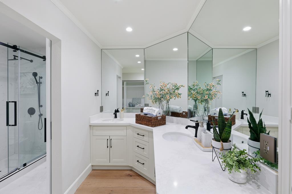 Detail Gallery Image 32 of 61 For 14648 Placida Ct, Saratoga,  CA 95070 - 3 Beds | 2/1 Baths