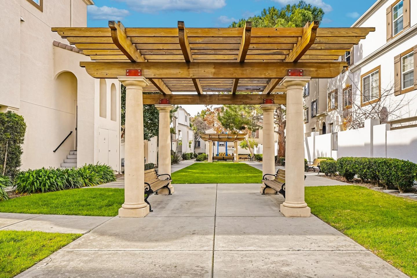 Detail Gallery Image 39 of 60 For 59 Wind Song, Milpitas,  CA 95035 - 3 Beds | 3/1 Baths