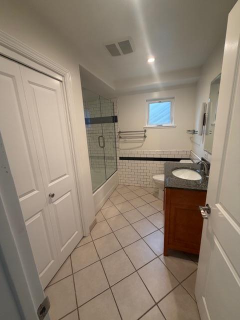 Detail Gallery Image 17 of 23 For 197 Nottingham Ave, Redwood City,  CA 94063 - 2 Beds | 2 Baths