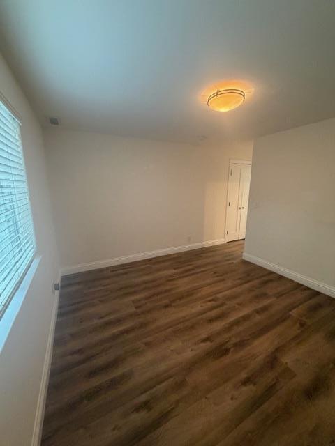 Detail Gallery Image 20 of 23 For 197 Nottingham Ave, Redwood City,  CA 94063 - 2 Beds | 2 Baths