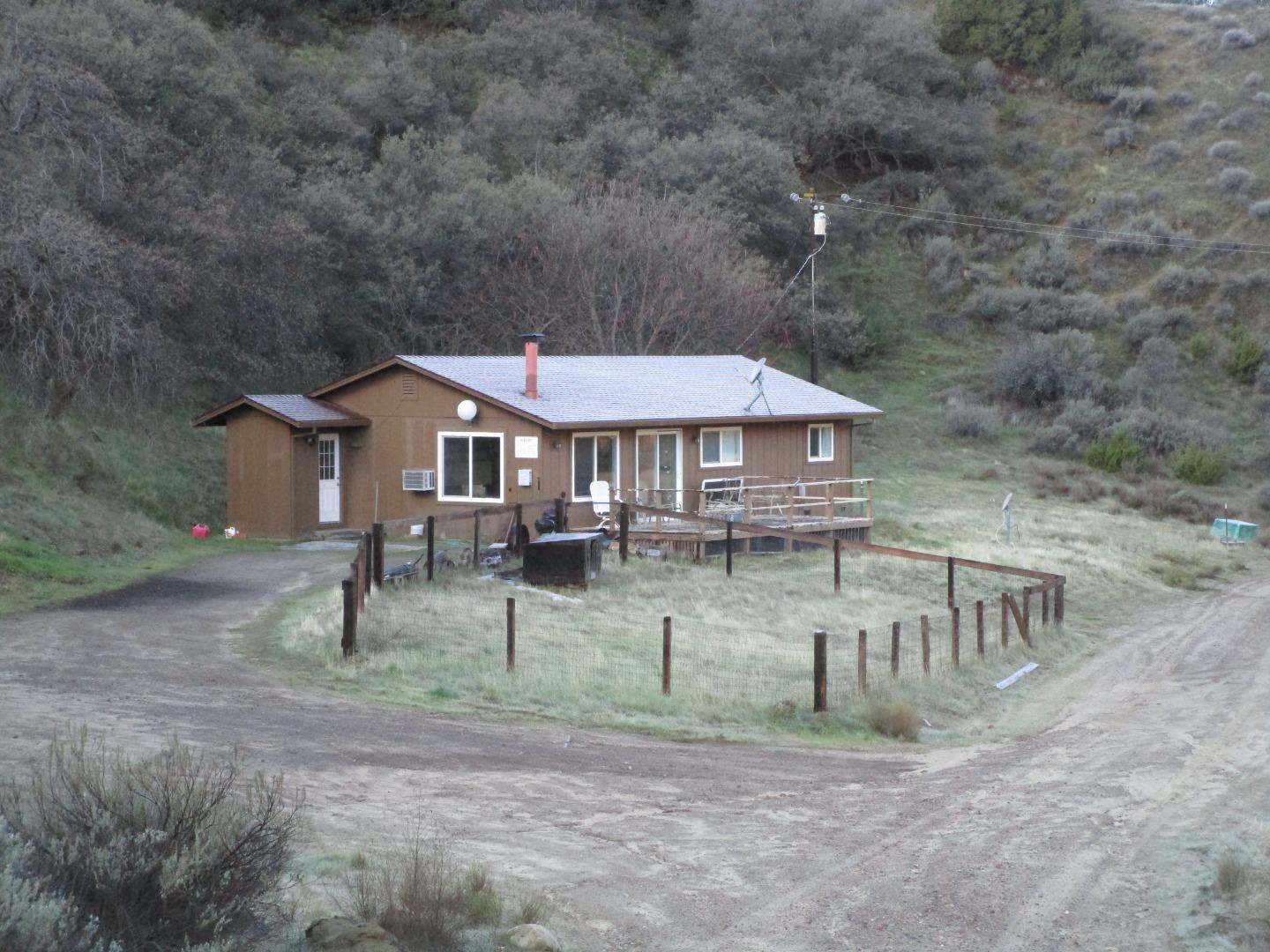 19825 New Idria Road, Paicines, CA, 95043