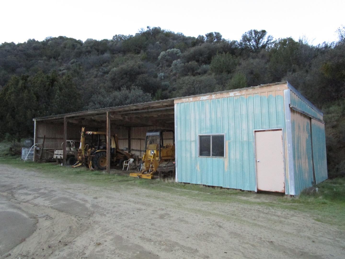 19825 New Idria Road, Paicines, CA, 95043