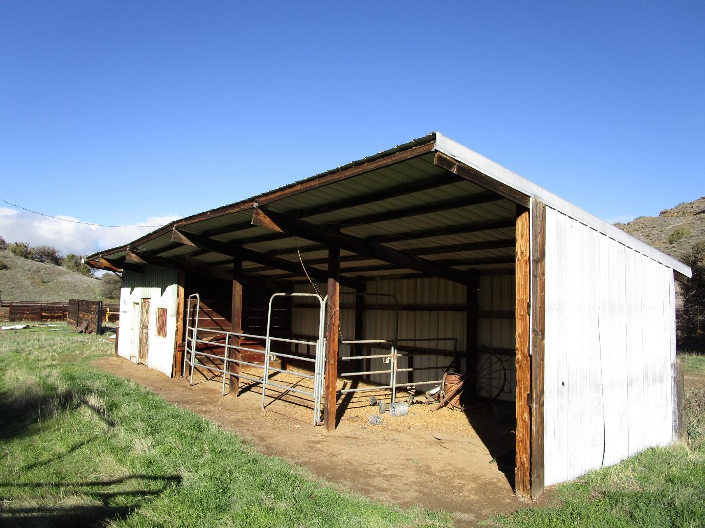 19825 New Idria Road, Paicines, CA, 95043