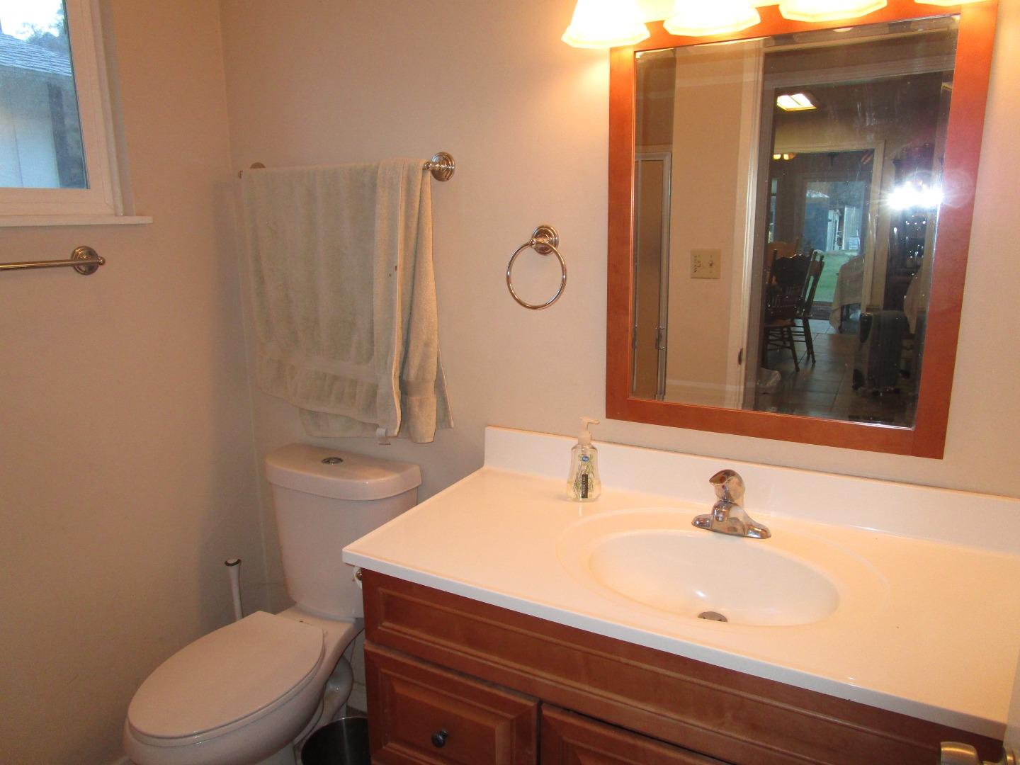 19825 New Idria Road, Paicines, CA, 95043
