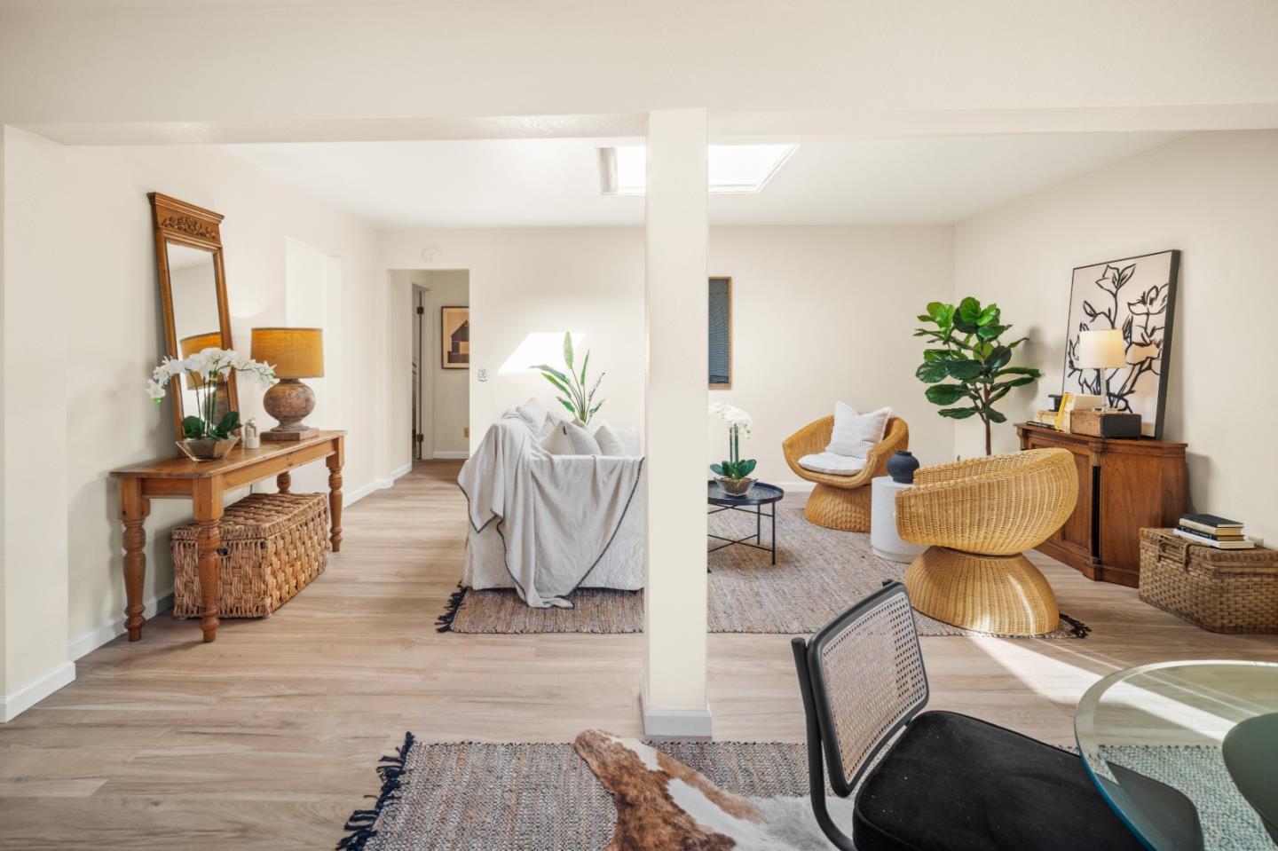 Detail Gallery Image 9 of 37 For 926 Roosevelt St, Monterey,  CA 93940 - 3 Beds | 2 Baths