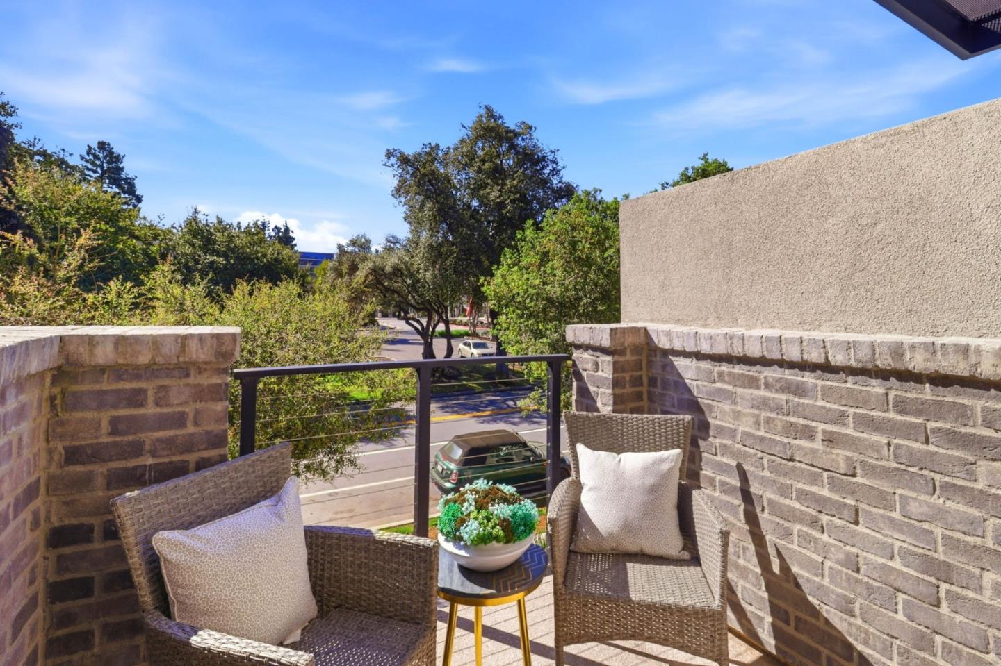 Detail Gallery Image 38 of 59 For 925 De Guigne Dr #4,  Sunnyvale,  CA 94085 - 4 Beds | 3/1 Baths