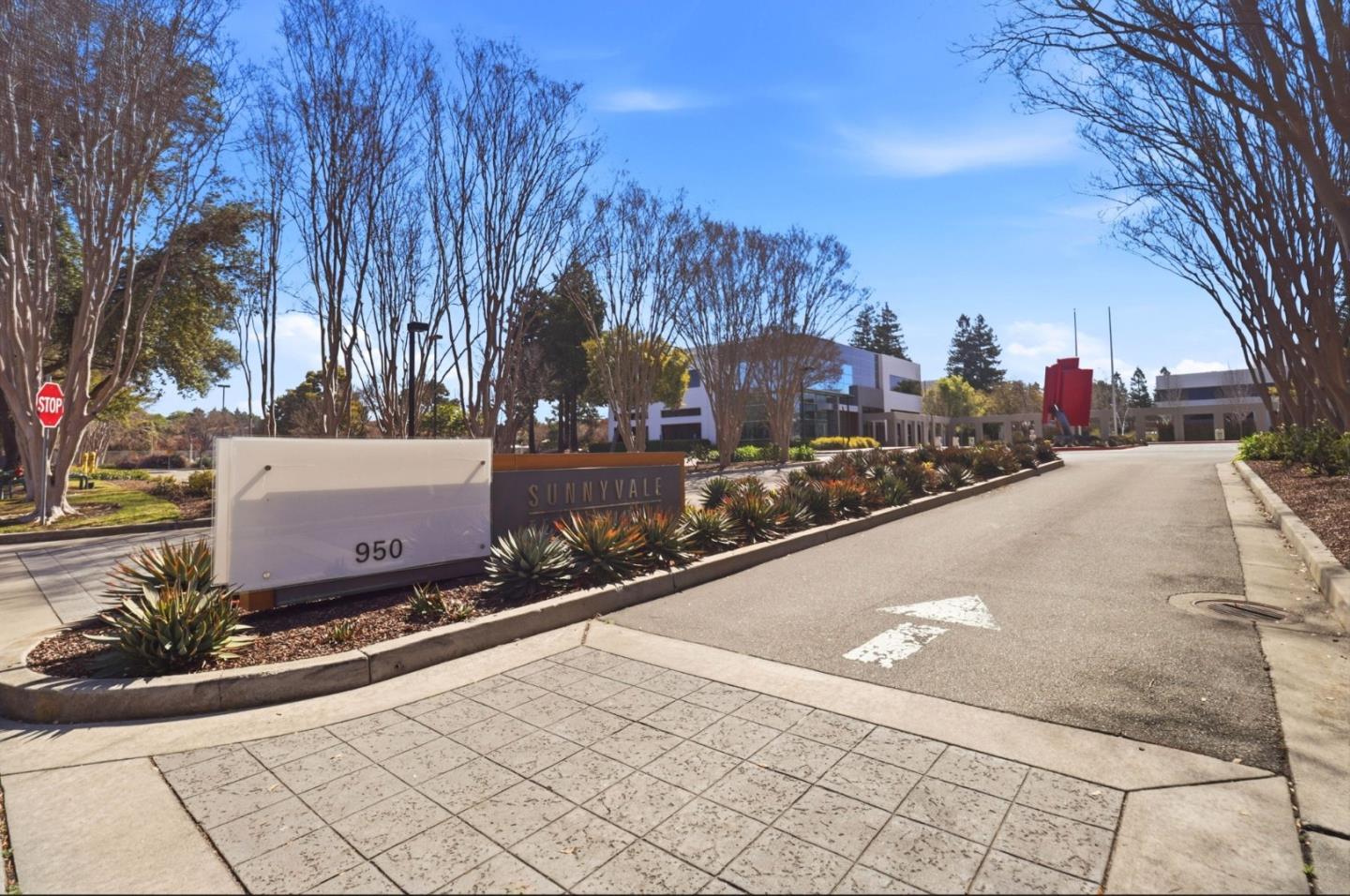 Detail Gallery Image 54 of 59 For 925 De Guigne Dr #4,  Sunnyvale,  CA 94085 - 4 Beds | 3/1 Baths