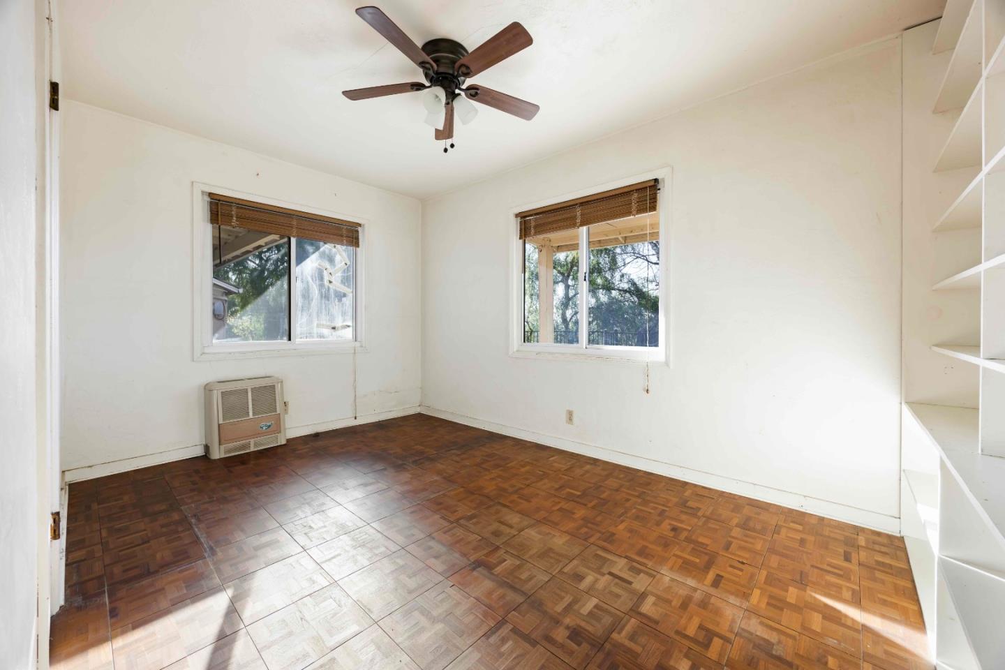 Detail Gallery Image 15 of 22 For 3815 Higuera Rd, San Jose,  CA 95148 - 4 Beds | 2 Baths