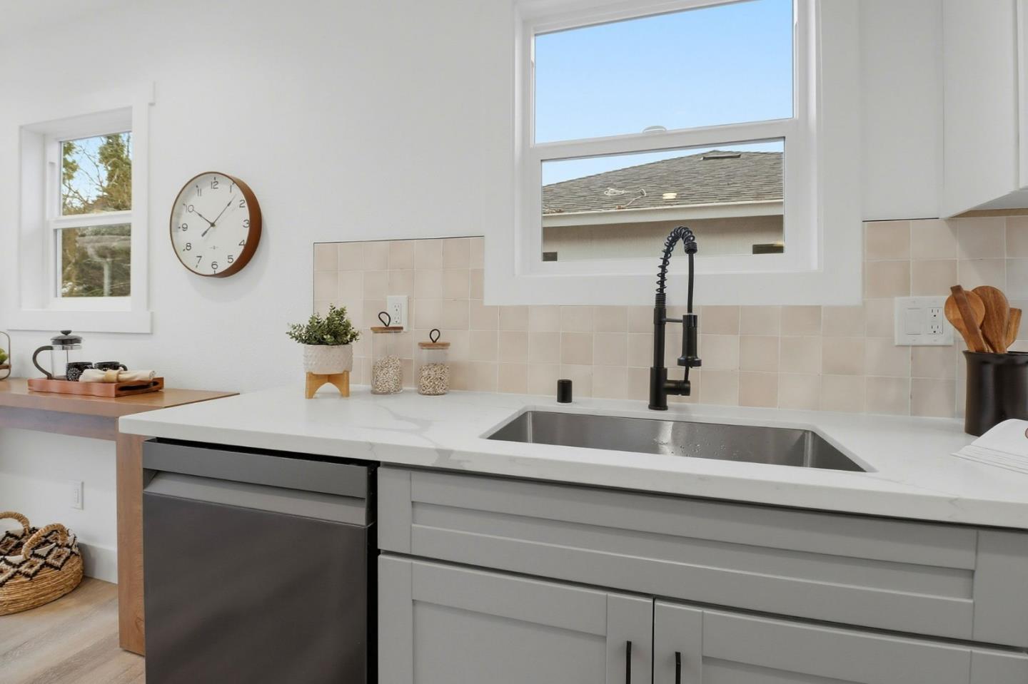 Detail Gallery Image 8 of 29 For 367 Atlanta Ave, San Jose,  CA 95125 - 3 Beds | 2 Baths