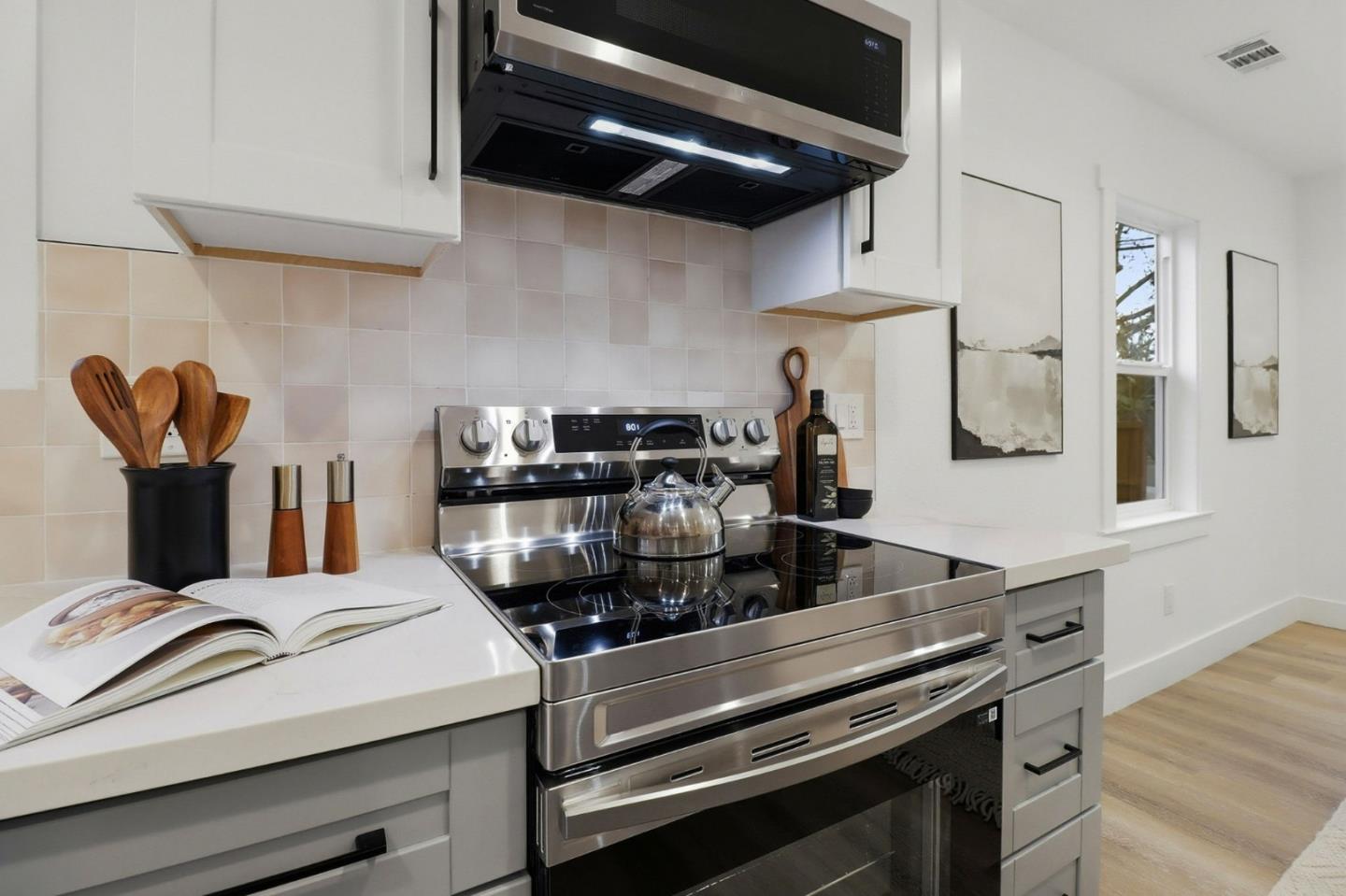 Detail Gallery Image 9 of 29 For 367 Atlanta Ave, San Jose,  CA 95125 - 3 Beds | 2 Baths