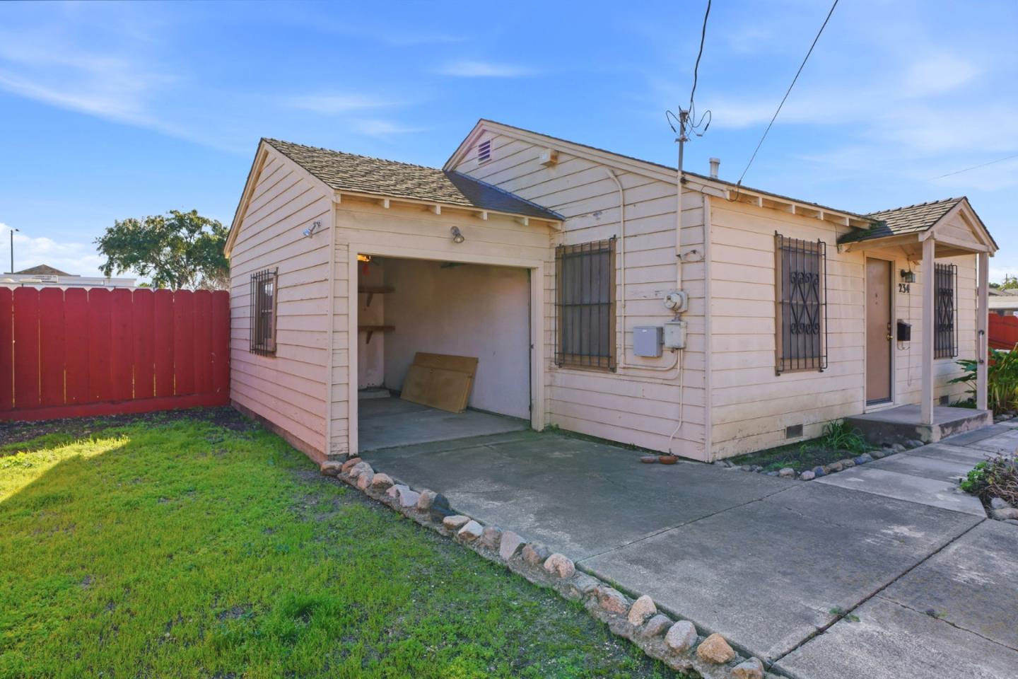 Detail Gallery Image 25 of 28 For 234 Cherry Dr, Salinas,  CA 93901 - 2 Beds | 1 Baths