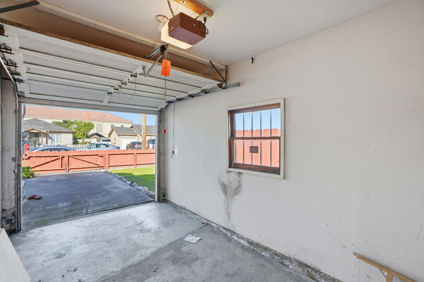 Detail Gallery Image 27 of 28 For 234 Cherry Dr, Salinas,  CA 93901 - 2 Beds | 1 Baths