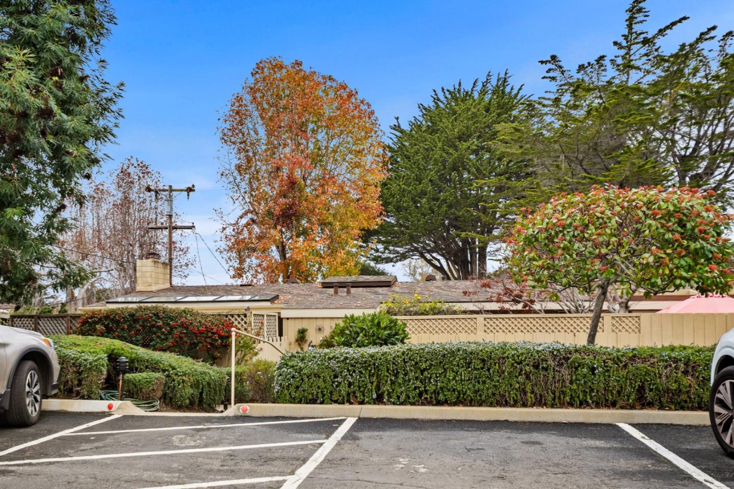 Detail Gallery Image 27 of 31 For 16 Hacienda Carmel, Carmel,  CA 93923 - 1 Beds | 1 Baths