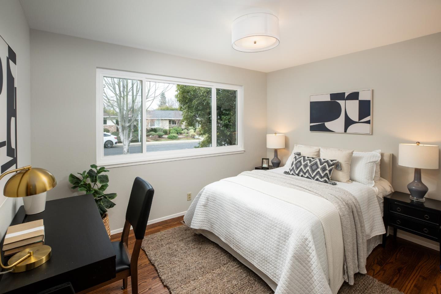 Detail Gallery Image 15 of 20 For 1933 Golden Way, Mountain View,  CA 94040 - 3 Beds | 2 Baths