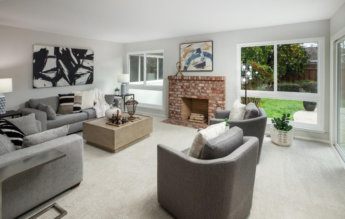 Detail Gallery Image 4 of 20 For 1933 Golden Way, Mountain View,  CA 94040 - 3 Beds | 2 Baths