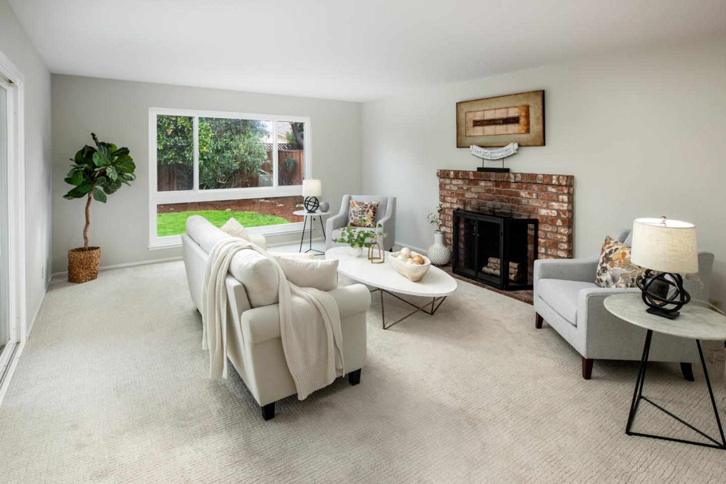 Detail Gallery Image 9 of 20 For 1933 Golden Way, Mountain View,  CA 94040 - 3 Beds | 2 Baths