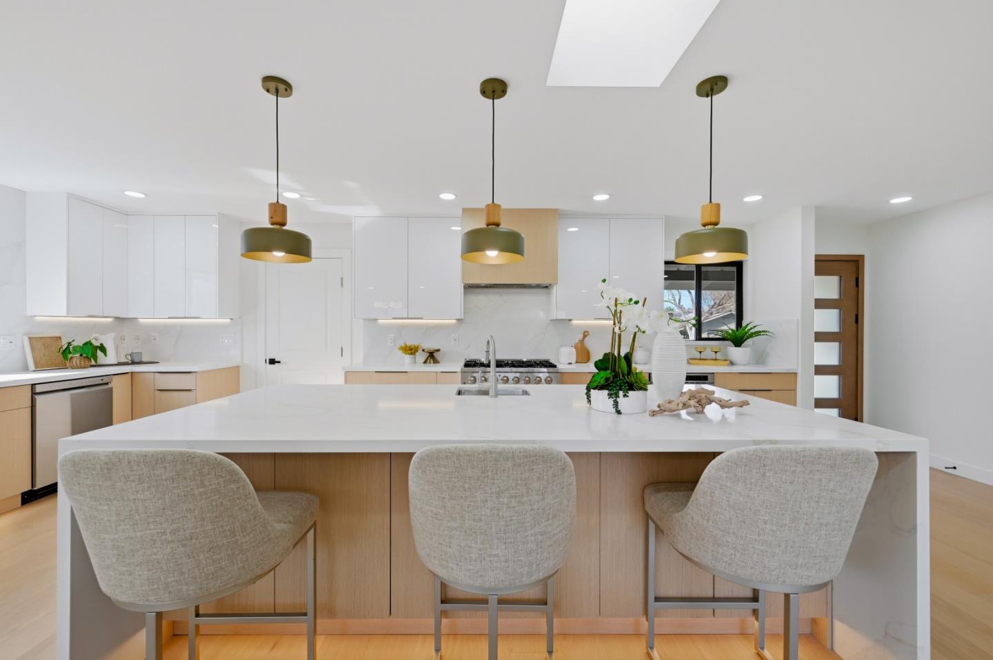 Detail Gallery Image 18 of 46 For 240 Victor Ave, Campbell,  CA 95008 - 3 Beds | 2 Baths