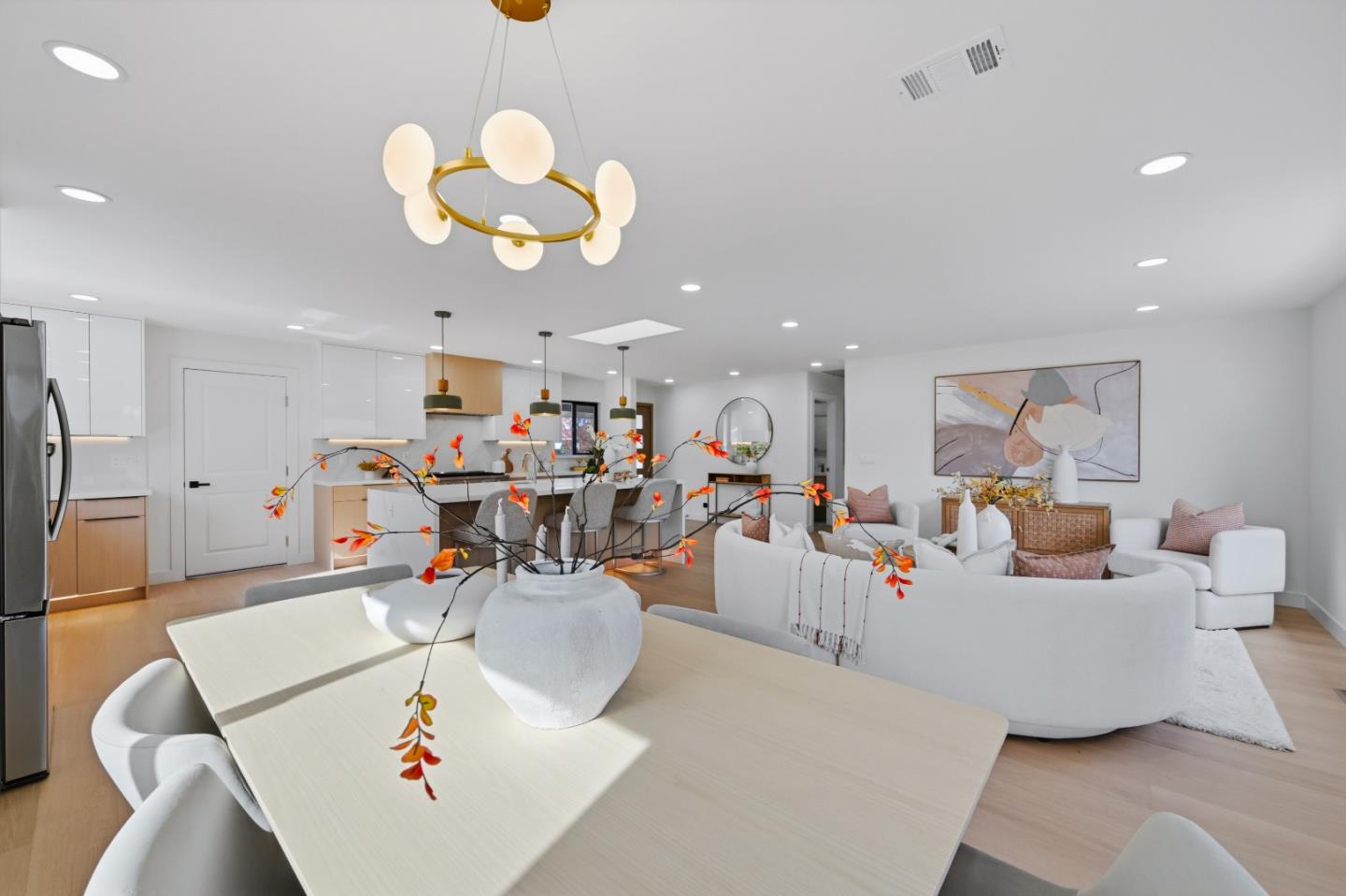 Detail Gallery Image 8 of 46 For 240 Victor Ave, Campbell,  CA 95008 - 3 Beds | 2 Baths