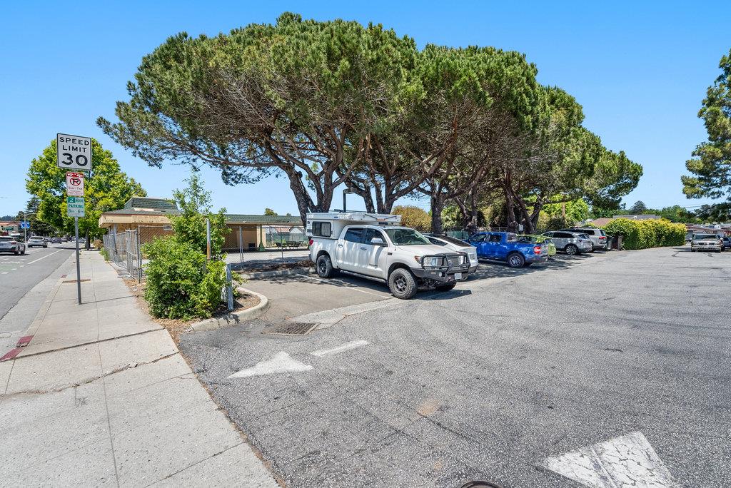 Detail Gallery Image 12 of 19 For 806 Ocean St, Santa Cruz,  CA 95060 - – Beds | – Baths