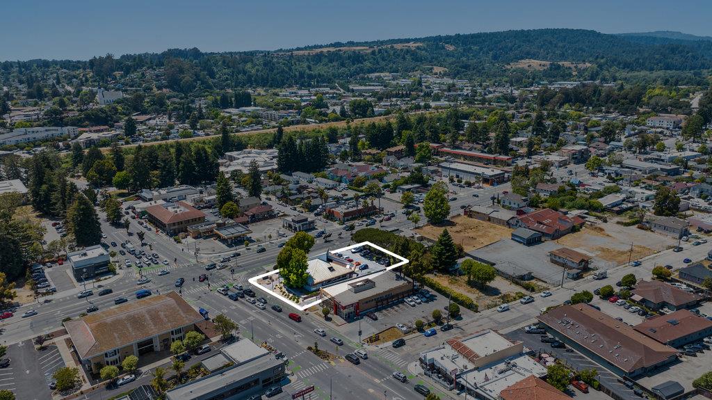 Detail Gallery Image 18 of 19 For 806 Ocean St, Santa Cruz,  CA 95060 - – Beds | – Baths